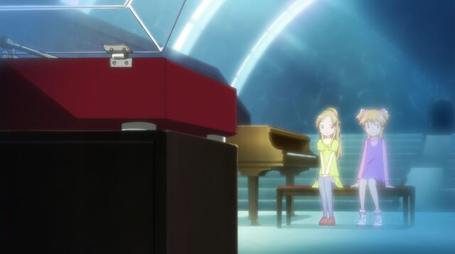 File:LittleHibiki&Kanade.jpg