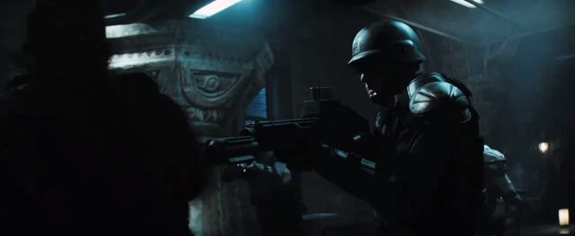 File:Priest trailer 37.jpg