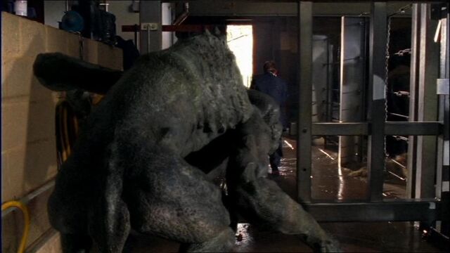File:1x6futurePredatorStalkingPrey.jpg