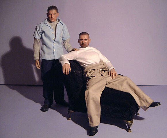 File:Review prisonbreak large.jpg
