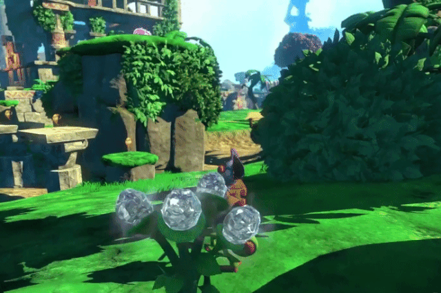 File:Collecting a Frostberry.gif