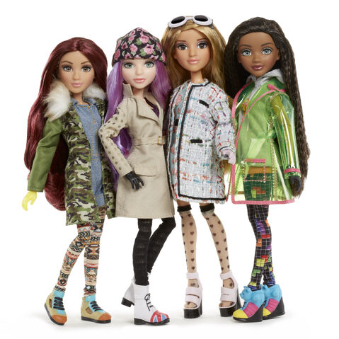 File:529248xx4-Project-Mc2-Doll-with-Experiment-Asst-Wave-4-FW-01.jpg