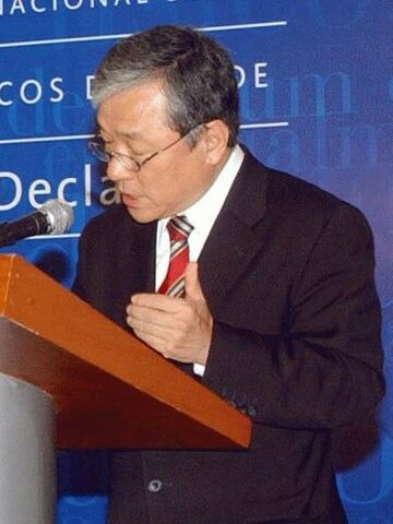 File:WHO.JongWook-Lee.01.jpg