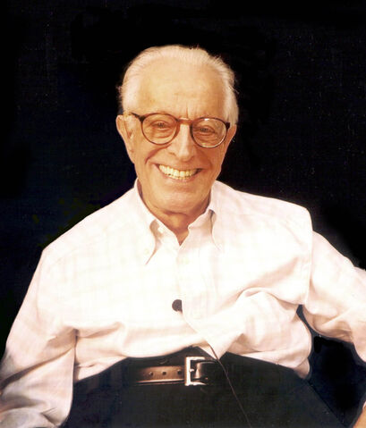 File:Albert Ellis 2003 seated.jpg
