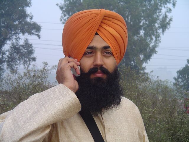 File:Sikh wearing turban.jpg