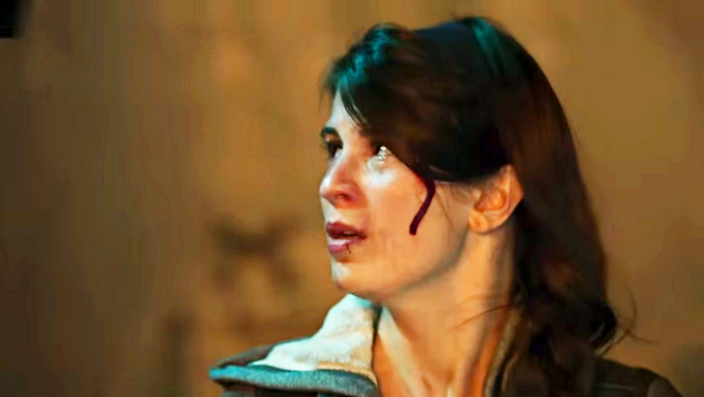 File:Amy Ferrero (Episode 1)-07.png