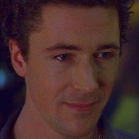File:StuartJonesSquare.jpg