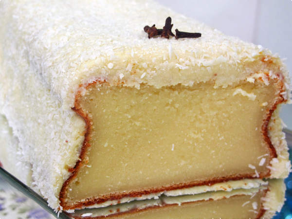 Arquivo:Bolo-de-leite-condensado.jpg