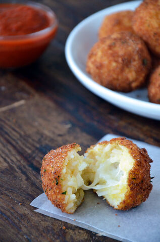 Arquivo:Arancini.jpg