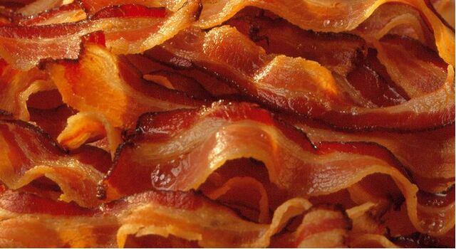 File:660px-1,662,0,360-Slider-hub-bacon.jpg