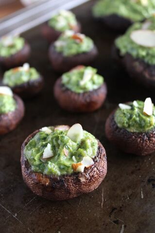 File:Spinach-Avocado-Portobellos-1.jpg