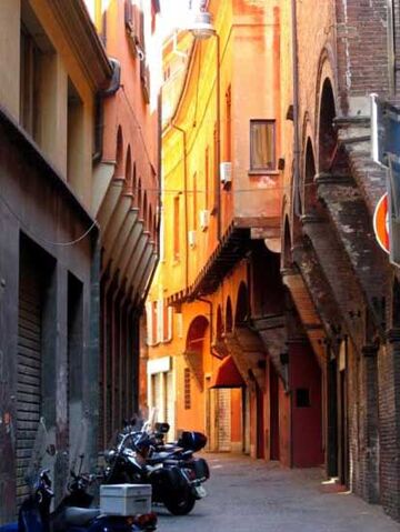 File:Bologna.jpg