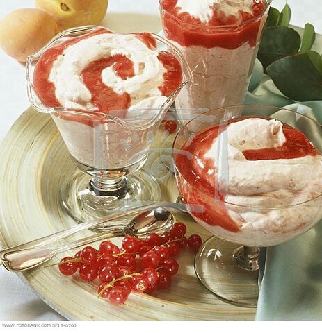 File:Fruit cream 2.jpg