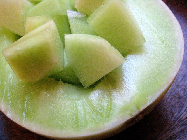 File:Honeydew-3-sa.jpg