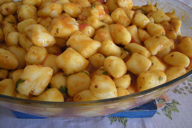 File:800px-Cassava root gnocchi.jpg