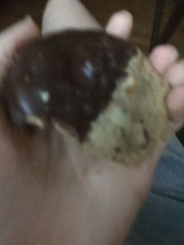File:Wegmans half dipped cookie.jpeg