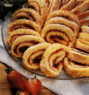 StrawberryCakeRoll