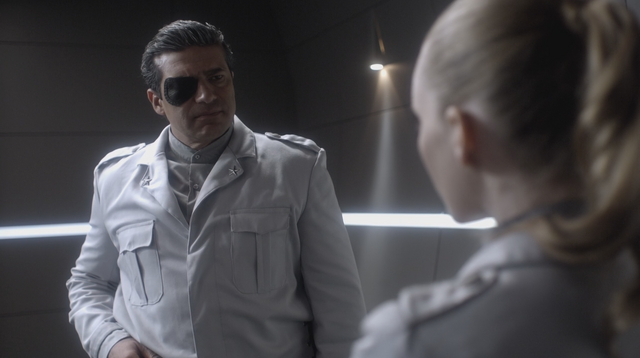 File:WhiteFactionOfficer2.png