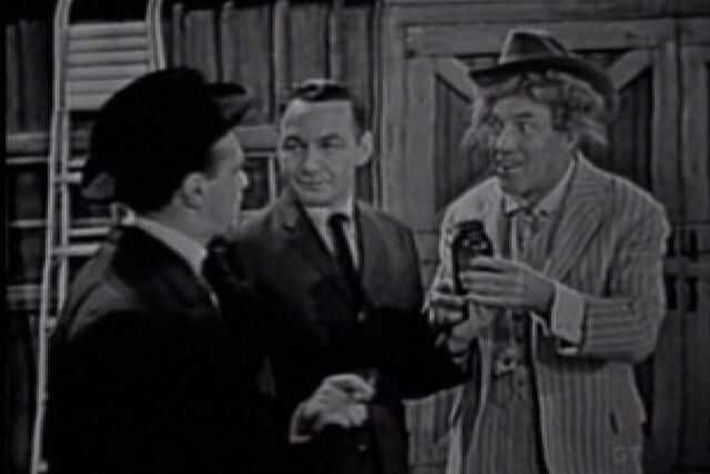 File:1961-02-07 Ed as Clem.jpg