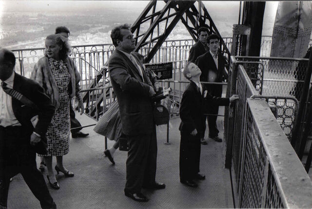 File:1957-08-16 Tower Paris.jpg
