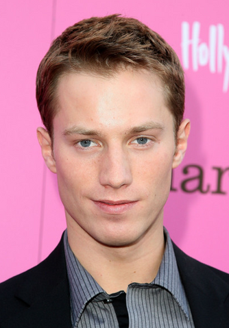 File:Jonathan Keltz VIIII.png