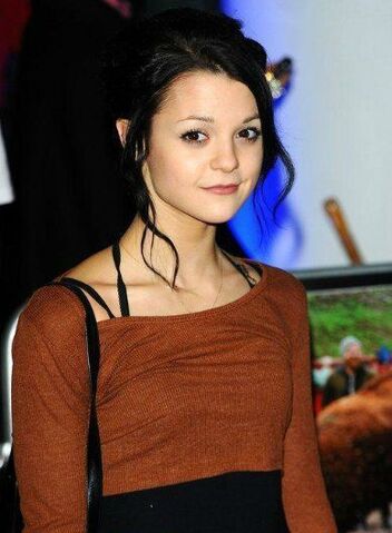 File:Kathryn Prescott 15.jpg