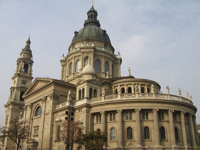 File:400px-St. Stephen's Basilica, Budapest.jpg