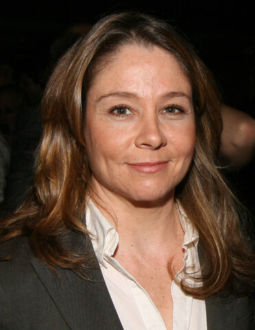 File:Megan Follows.jpg