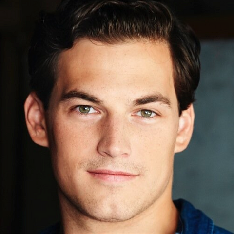 File:Giacomo Gianniotti III.png
