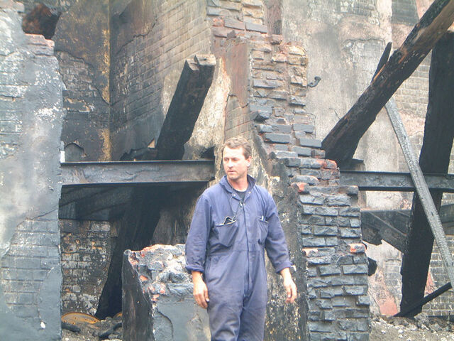 File:Reign-of-fire-behindthescenes-bren.jpg