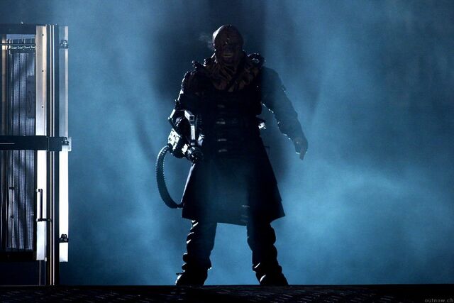 File:Resident-evil-apocalypse-matt-taylor1.jpg