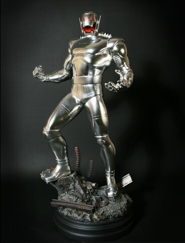 File:Ultron statue.jpg