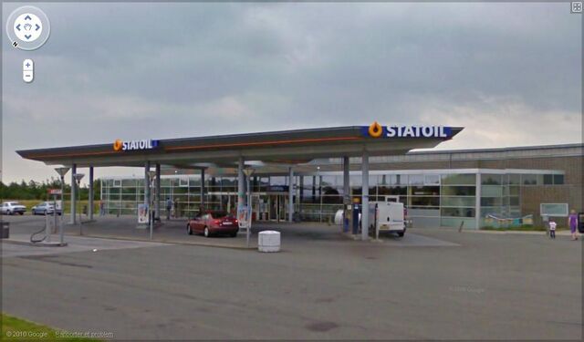File:HjalleEngeDK2.jpg