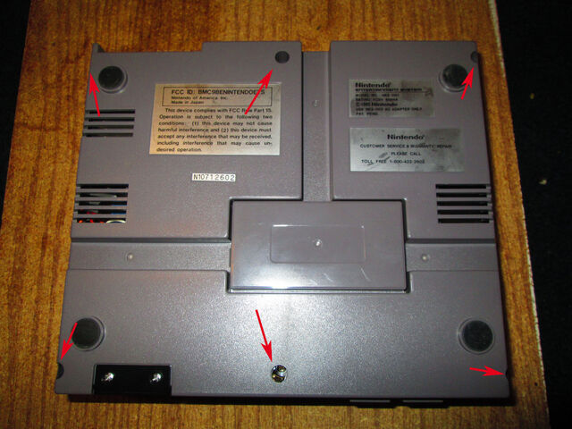 File:NES bottom Screws.jpg