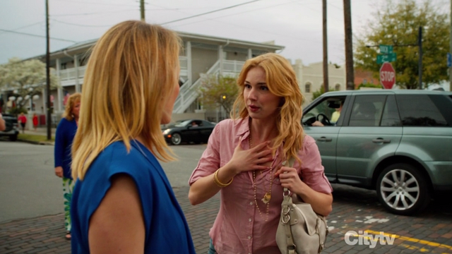 File:Emily Lydia 101.png