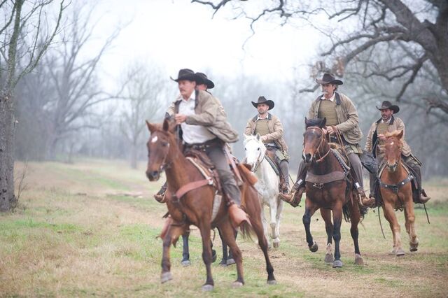 File:-revolution--season-2x19-9.jpg