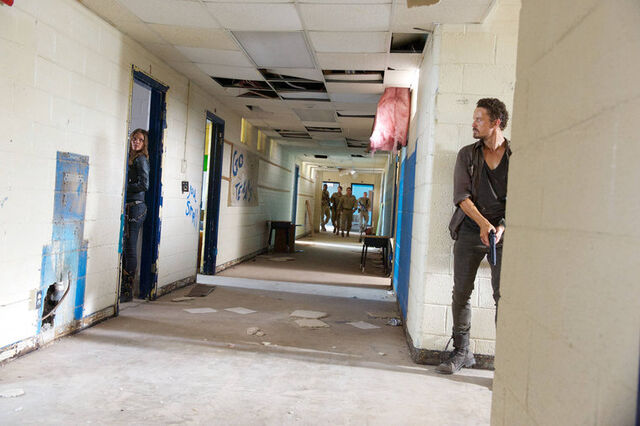 File:Revolution 2x09-18.jpg