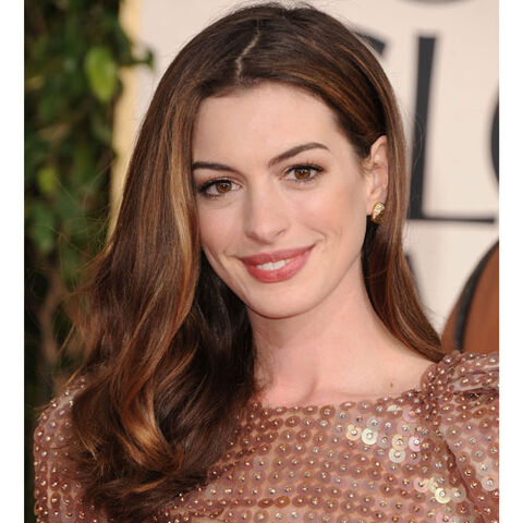 File:AnneHathaway-Makeup.jpg