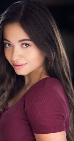 Plik:Caitlin Mitchell-Markovitch.jpg