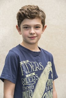 File:Noah-jupe.jpg