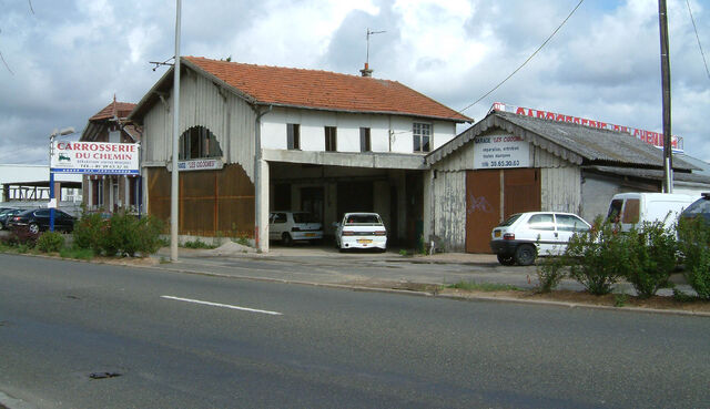 Fichier:Garage 02.jpg