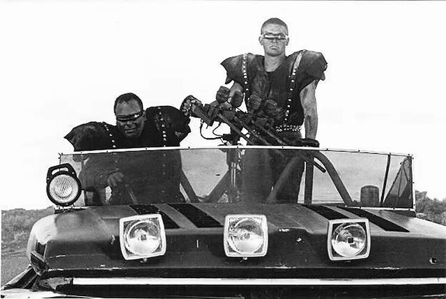File:Snake truck 9.jpg