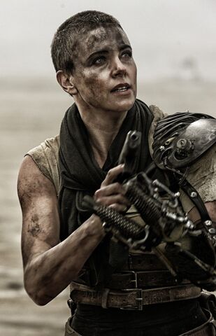 File:Ss-mad-max-fury-road-105.jpg