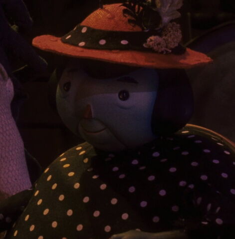 File:Mrs. Ladybug.jpg