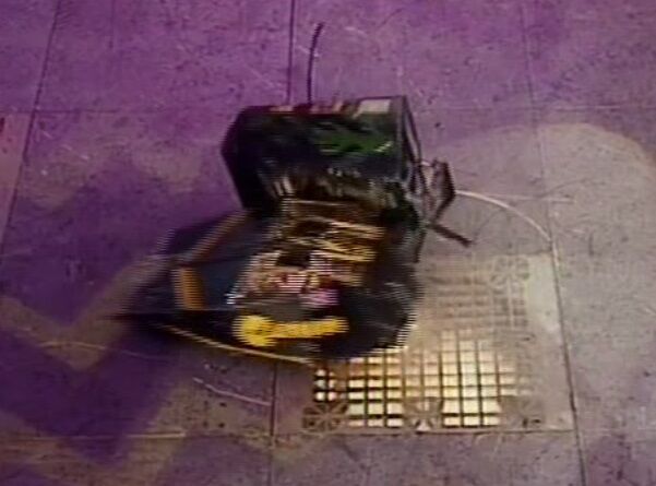 File:Cassius flips loco.jpg