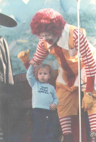 File:Ronald McDonald and friend.jpg