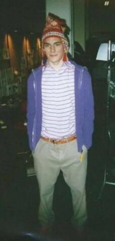 File:Young ryan gnome.jpg