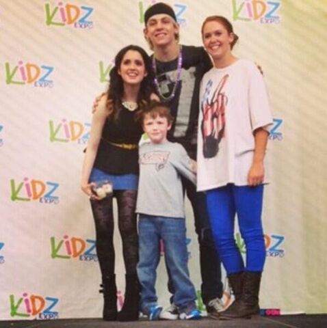 File:KidzExpo27.jpg
