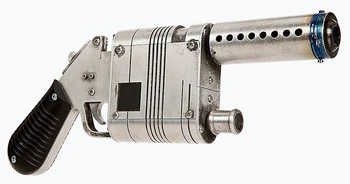 https://vignette1.wikia.nocookie.net/ru.starwars/images/8/83/LPA_NN-14_blaster_pistol.png/revision/latest/scale-to-width-down/350?cb=20151120124052