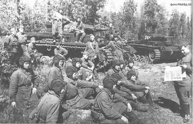 File:107thSeparateTankBattalion CapturedTanks.jpg